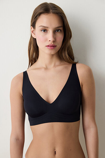 Penti Women's Soft Everyday Nude Padded Wire-Free Medium Support Bra - Black