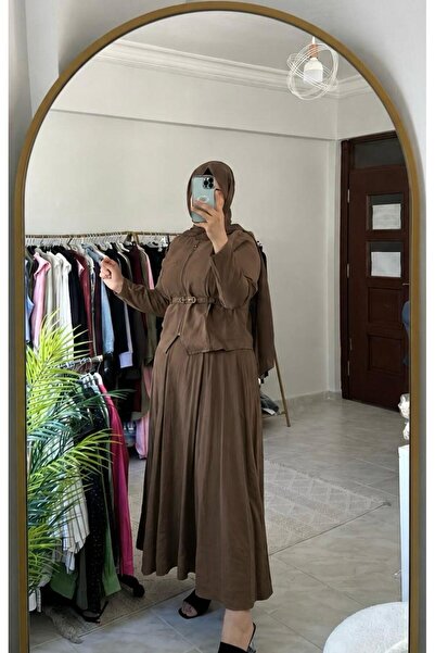 Butik KEMER DETAYLI ETEKLİ TESETTÜR TAKIM