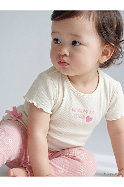 LC Waikiki Nevavm Printed Baby Girl T-Shirt with Difference