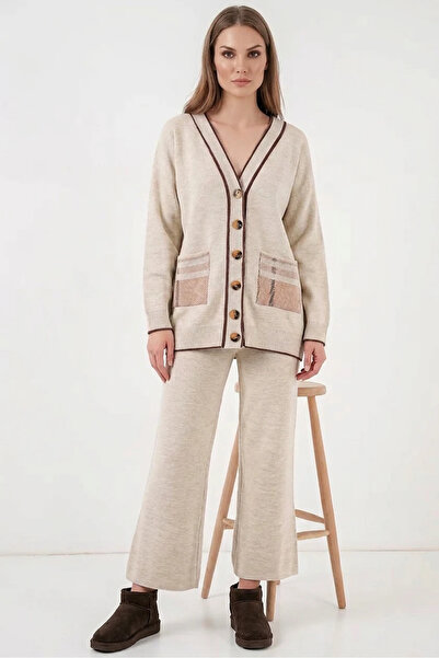 buğrahayalin Women's V-Neck Striped Pocket Detail Knitwear Ecru Set