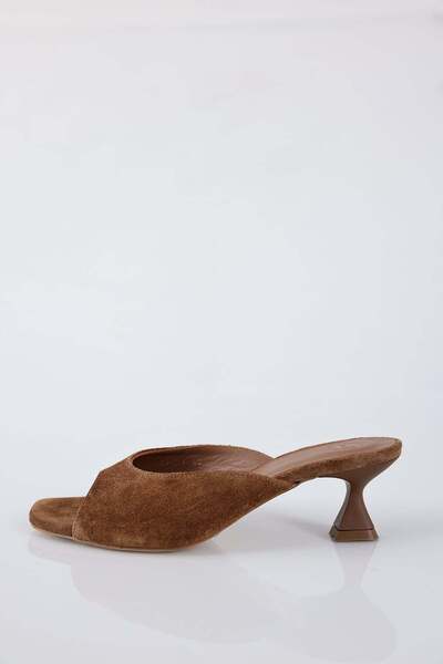 5in1Canpolat Honey Suede Heeled Slippers 26098