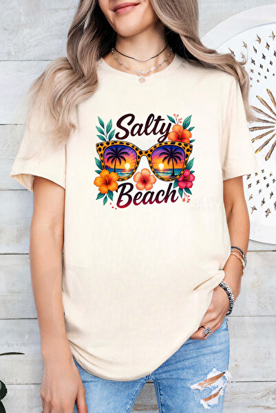 Sarah's Boutique Women's T-shirt – 100% cotton – Salty Beach