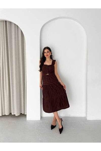 By Kuzey Aras Set fustă și bluză scurtă cu detalii încrețite - Set elegant și...