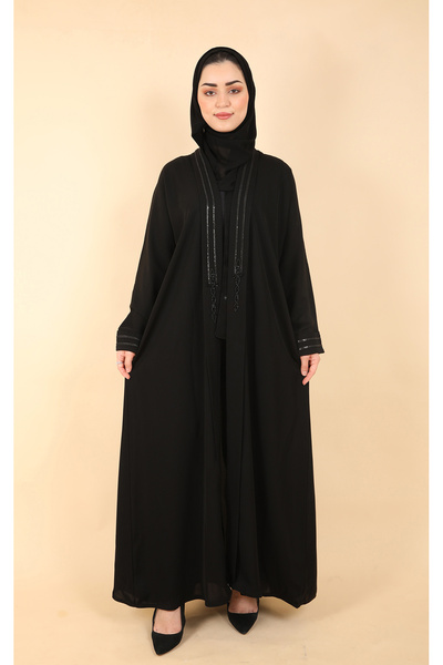 Stylish Fashion عباية من ستايلش فاشن لمسه باللون الاسود وبكلفة ناعمه وشك ناعم