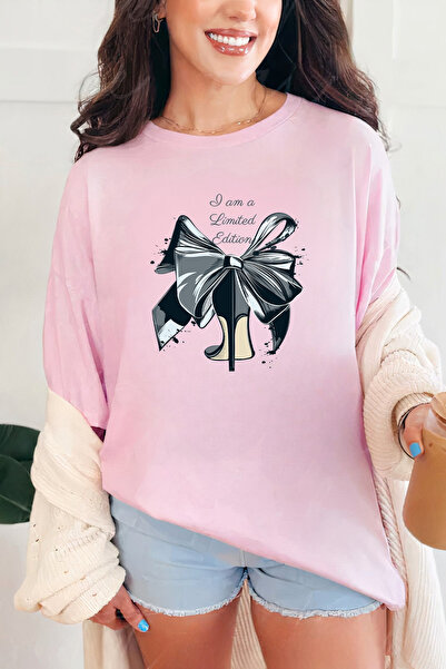 Sarah's Boutique Women's T-shirt – 100% cotton – Limited Edition