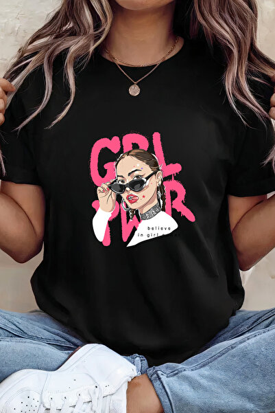 Sarah's Boutique Women's T-shirt – 100% cotton – Girl Power