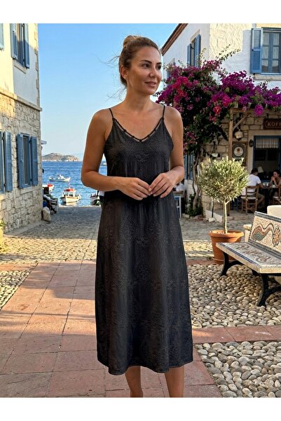 MELTEM COLLECTION YAKA DETAYLI ASKILI MÜSLİN ELBİSE