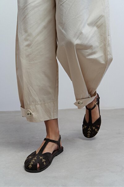 NİŞANTAŞI SHOES Γυναικεία σανδάλια Majes Bitter Brown Suede με λεπτομέρεια απ...