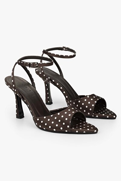 Shoeberry Pantofi cu toc din satin maro Valeria pentru femei