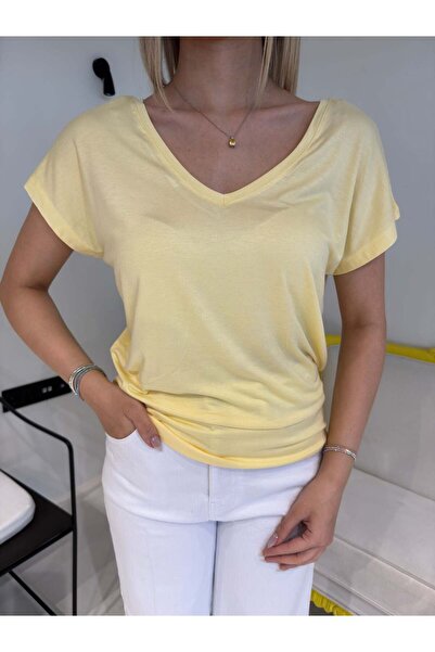 Bade Butik Yellow Front and Back V-Neck Soft T-Shirt