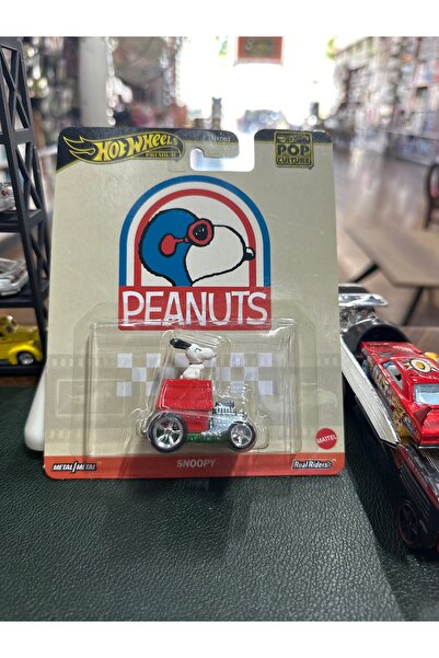 HOT WHEELS PEANUTS SNOOPY POP CULTURE HXD63-JBL84