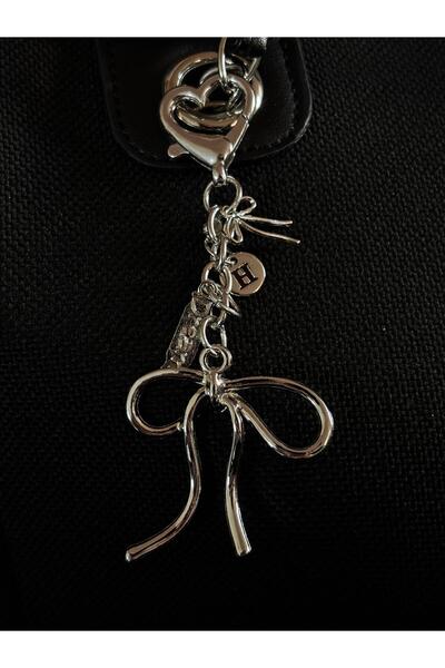 bijoux uniques Breloc cu literă tip panglică și charm pentru geantă