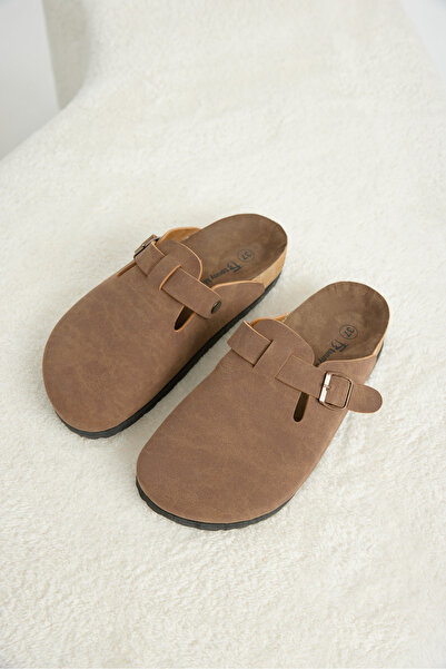 Tonny Black Women's Tan Comfortable Closed-Front Single Buckle Slippers