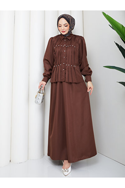 EFSUN MODA Elegant Pleated Skirt with Pearl Details and Tessel Trimmed Suit
