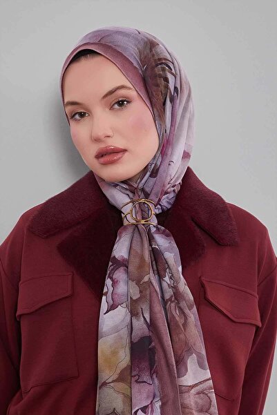 Levidor Lilac Lily Printed Sport Shawl