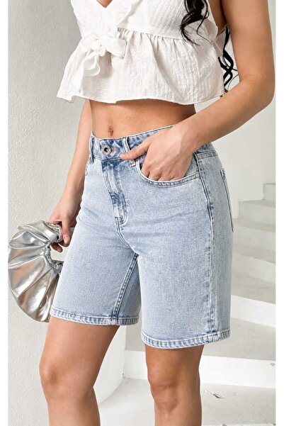 PANAMA Açık Mavi Kar Yıkamalı Kadın Likralı Mom Fit Yüksek Bel Esnek Denim Şort