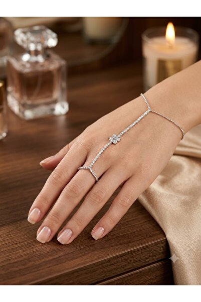 GİS JEWELRY Silver Colored Zircon Stone Flower Detailed Steel Shahmeran