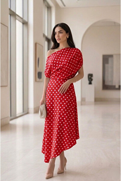 Lovely butik Πουά φόρεμα με έναν ώμο, ντραπέ, ασύμμετρης κοπής