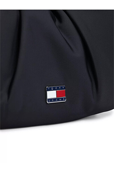 Tommy Hilfiger Kadın Tommy Jeans Markalı Pamuklu Kova Kesim Siyah Omuz Çantası