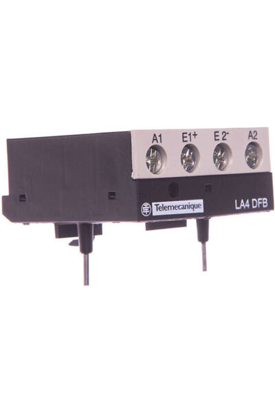 Schneider Electric Comutator cu buton pentru panou, cu 3 poli, 24V