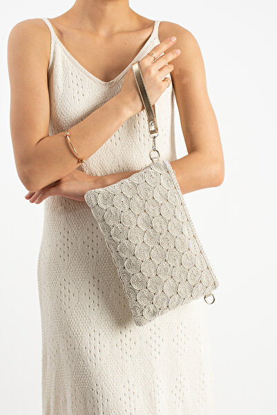DEV 3 ADAM Γυναικεία τσάντα Clutch σε μπεζ ασημί χρώμα με σχέδιο Tiriko, με λ...