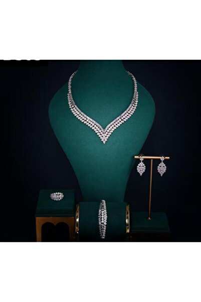 jewelrystore Diamond Precision Zircon Accessory Set with Box
