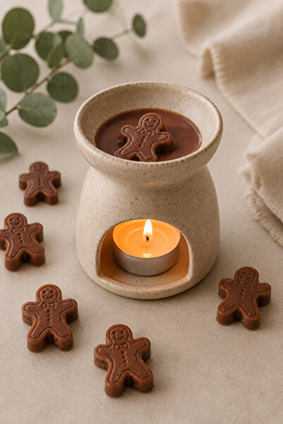 Moods and Moments Buhurdanlık Mumu Kurabiye Adam Desenli Gingerbread Kokulu 8...
