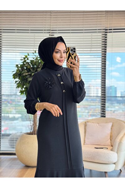 Taşpınar LYL118 فستان ساهرا بأزرار وتفاصيل مكشكشة باللون الأسود