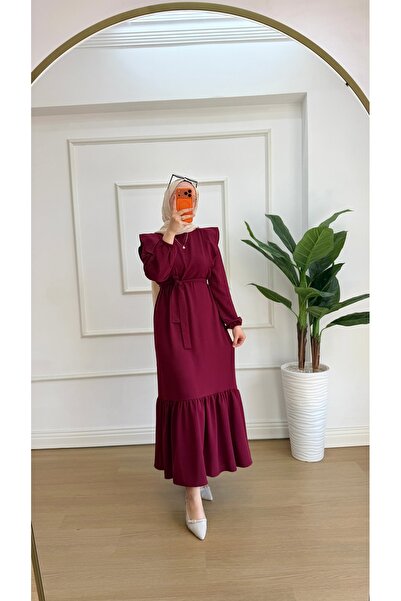 Nisa Nalbantoğlu Shoulder Ruffled Hijab Dress