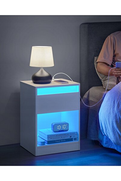 SONGMICS Noptieră albă cu iluminare LED încorporată, 2 prize și 2 porturi USB