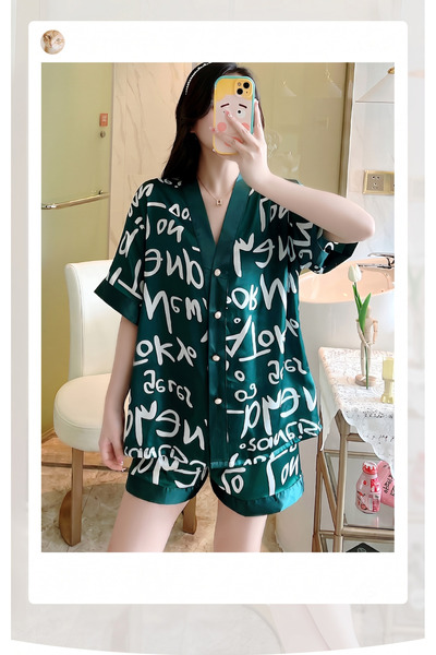 Lotus Koyu Yeşil Kadın Yazlık İpek Pijama Takımı Kısa Kollu İnce ve Yumuşak D...