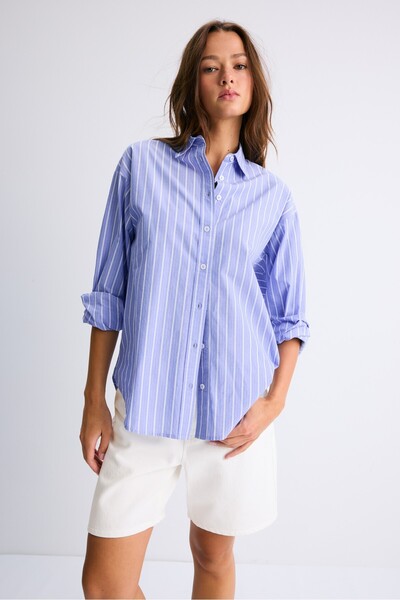 Stradivarius Ayarlanabilir regular poplin gömlek