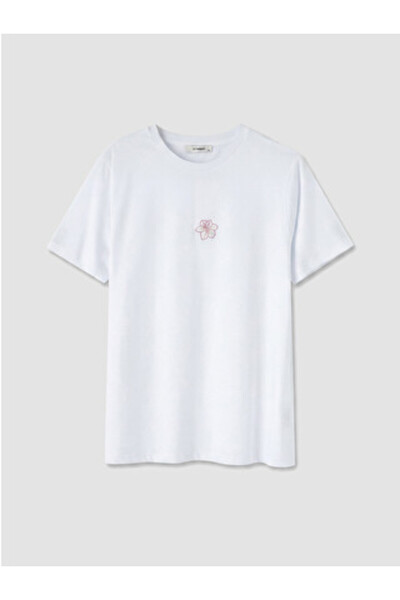 LC Waikiki White Floral Embroidered 100% Cotton Women's T-Shirt