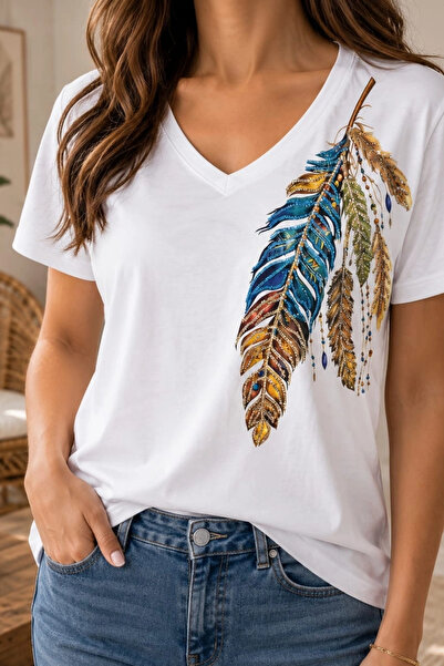 Bİ.GİYSEN Women's Plus Size White V-Neck Shoulder Large Feather Sequin Embroi...