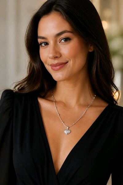 Monalisa Home Luxury Figured Adjustable Necklace