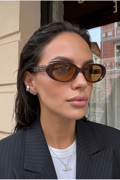 Chunky Frame نظارات شمسية بني اللون بتصميم عين القطة، طراز عتيق، بيضاوية الشك...