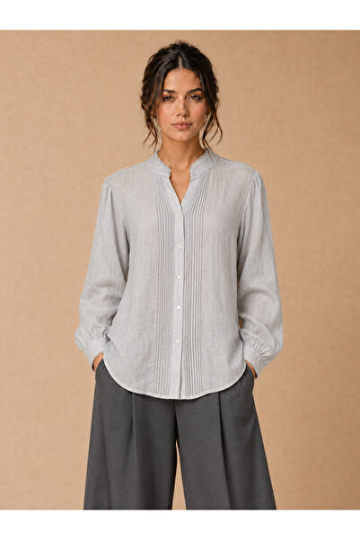 TOP BERLANTY Classic Linen Blouse with Front Pleats and Sophisticated Lace De...