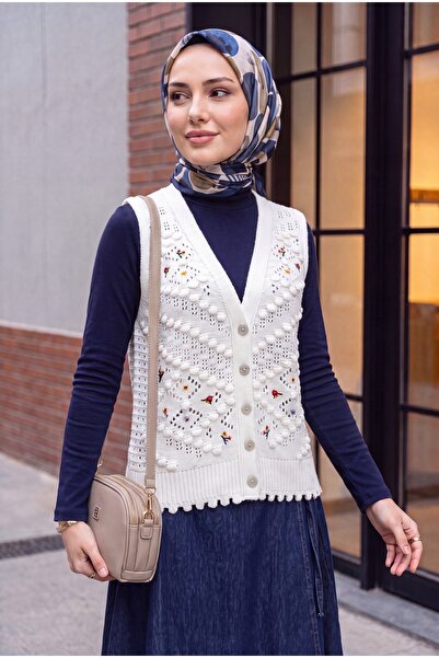 Modamorfo Pompom Flower Embroidered Openwork Knitwear Vest -Ecru