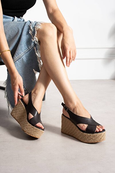 ZENNESHOES حذاء نسائي من الجلد الطبيعي بكعب عريض من سوبي