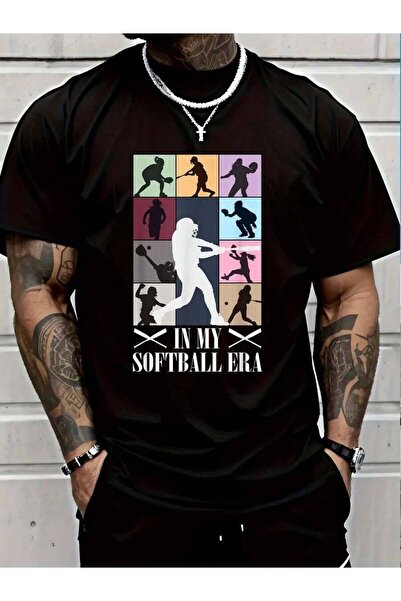 799 تي شيرت 100% قطن بتصميم "In My Era Funny Softball Girl Player Lover" للرج...