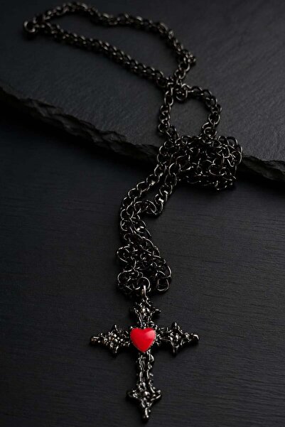 Köstebek Siyah Red Heart Cross Gotik Kolye