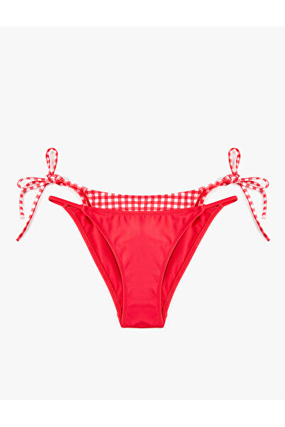 Koton X Sibil Çetinkaya - Yanları İpli Katmanlı Bel Detaylı Pötikareli Bikini...