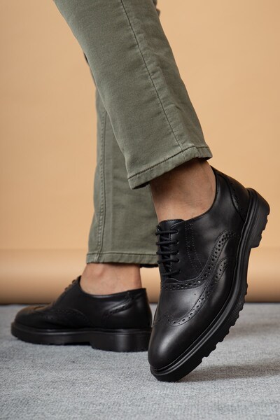 depderi Men's Classic Patent Leather Shoes