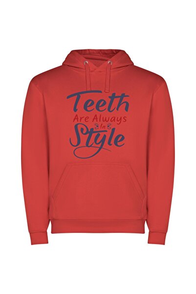 iLovePrints Charming Smiles: Timeless Style Φούτερ με κουκούλα σε χρώμα Κόκκινο