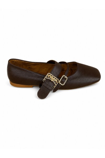 FELES Buckle Detailed Closed Toe Ballerinas