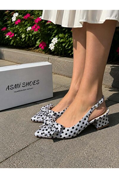 asmi shoes حذاء نسائي من مينا مصنوع من الساتان الأبيض المنقط ومزين بفيونكة مف...