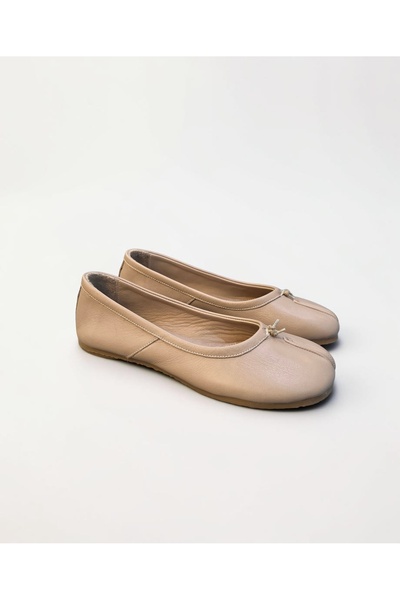 Ega ayakkabı Women's Genuine Leather Flip-Flops. Non-Slip Sole