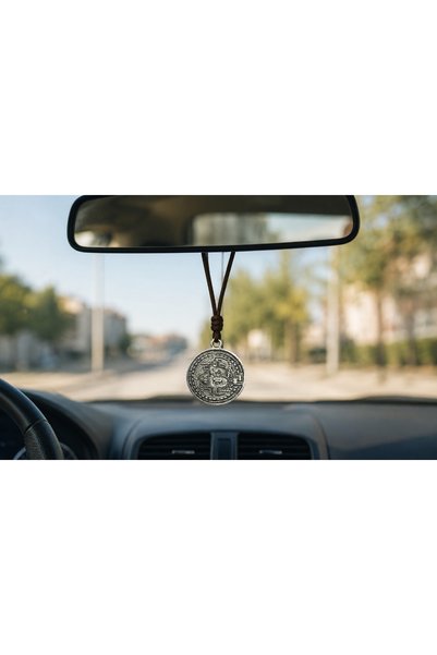HER ŞEY NOTA www.herseynota.com Bitcoin Medallion Figurine Car Rearview Mirro...