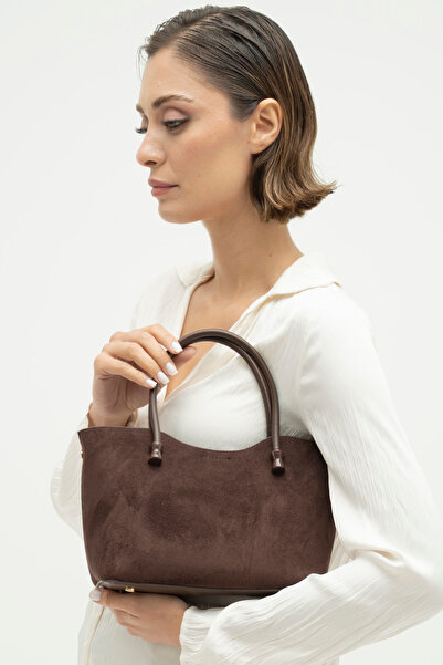 Matthew Cox Women's Shoulder Bag Brown Byn2550