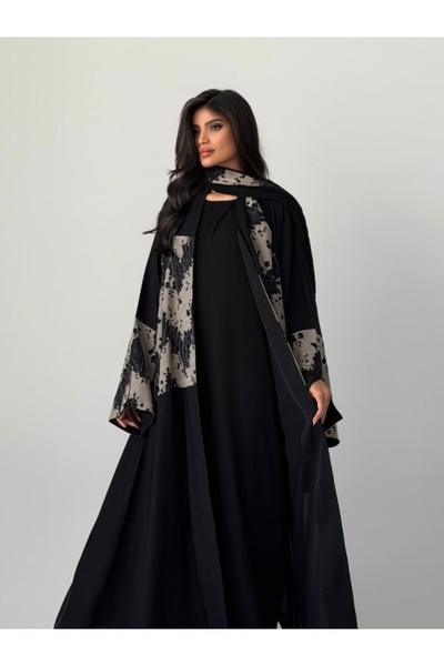 Classy She Abaya Set - Lace Color Blocked Abaya With Matching Headscarf